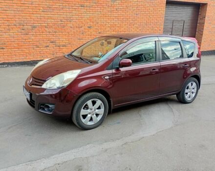 Фиолетовый Ниссан Ноут, объемом двигателя 1.5 л и пробегом 39 тыс. км за 8300 $, фото 1 на Automoto.ua