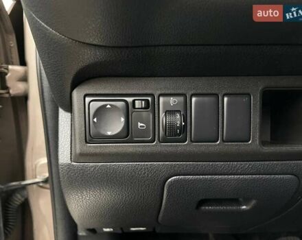 Коричневый Ниссан Ноут, объемом двигателя 1.39 л и пробегом 179 тыс. км за 4990 $, фото 17 на Automoto.ua