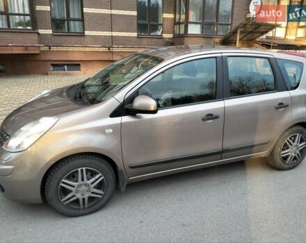 Коричневый Ниссан Ноут, объемом двигателя 1.6 л и пробегом 206 тыс. км за 6499 $, фото 2 на Automoto.ua