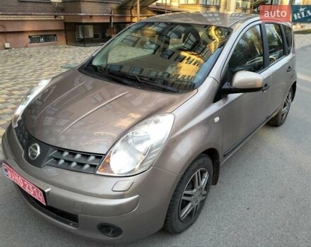 Коричневый Ниссан Ноут, объемом двигателя 1.6 л и пробегом 206 тыс. км за 6499 $, фото 1 на Automoto.ua