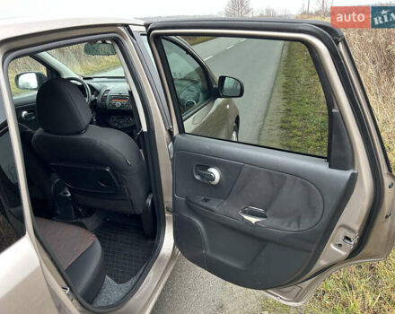 Коричневий Ніссан Ноут, об'ємом двигуна 1.58 л та пробігом 236 тис. км за 6500 $, фото 21 на Automoto.ua