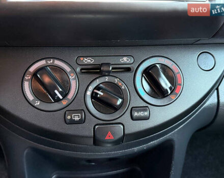 Коричневый Ниссан Ноут, объемом двигателя 1.6 л и пробегом 195 тыс. км за 7700 $, фото 40 на Automoto.ua