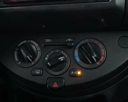 Коричневый Ниссан Ноут, объемом двигателя 1.4 л и пробегом 117 тыс. км за 6999 $, фото 9 на Automoto.ua