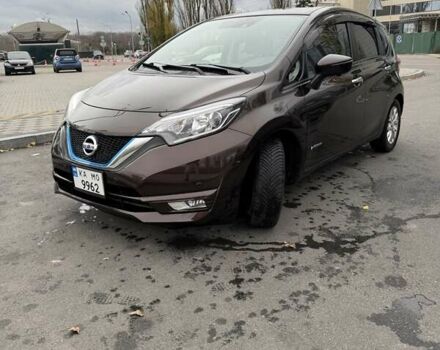 Коричневий Ніссан Ноут, об'ємом двигуна 1.2 л та пробігом 120 тис. км за 11800 $, фото 1 на Automoto.ua