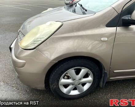 Коричневый Ниссан Ноут, объемом двигателя 1.6 л и пробегом 223 тыс. км за 5300 $, фото 6 на Automoto.ua