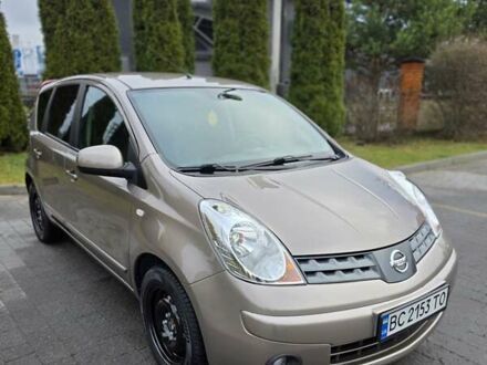 Коричневый Ниссан Ноут, объемом двигателя 1.6 л и пробегом 221 тыс. км за 9000 $, фото 1 на Automoto.ua