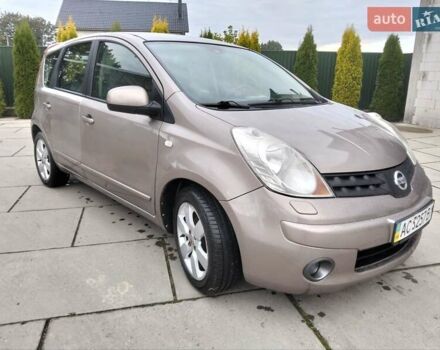 Коричневый Ниссан Ноут, объемом двигателя 1.6 л и пробегом 136 тыс. км за 5400 $, фото 1 на Automoto.ua