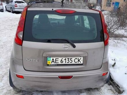 Коричневий Ніссан Ноут, об'ємом двигуна 1.6 л та пробігом 221 тис. км за 6500 $, фото 1 на Automoto.ua