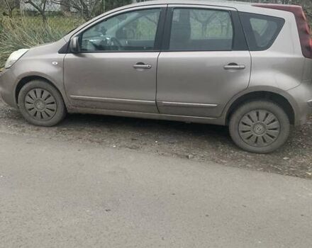 Коричневый Ниссан Ноут, объемом двигателя 1.5 л и пробегом 376 тыс. км за 5500 $, фото 1 на Automoto.ua