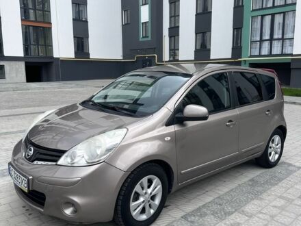 Ніссан Ноут 2009 у Сокале на Automoto.ua Коричневий Ніссан Ноут, об'ємом двигуна 1.5 л та пробігом 261 тис. км за 6200 $, фото 1 на Automoto.ua