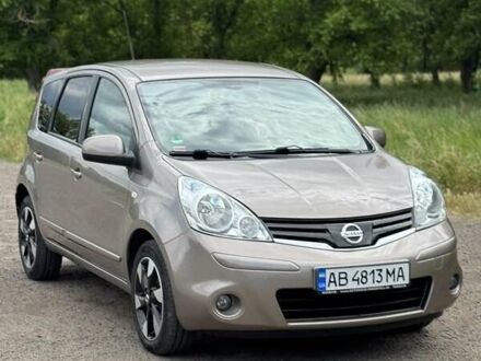 Ніссан Ноут 2010 у Вінниці на Automoto.ua Коричневий Ніссан Ноут, об'ємом двигуна 1.6 л та пробігом 84 тис. км за 8500 $, фото 1 на Automoto.ua