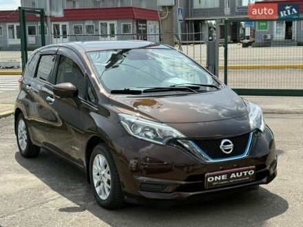 Коричневий Ніссан Ноут, об'ємом двигуна 1.2 л та пробігом 59 тис. км за 12490 $, фото 1 на Automoto.ua