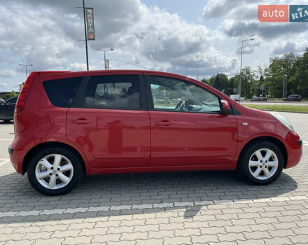 Красный Ниссан Ноут, объемом двигателя 1.4 л и пробегом 181 тыс. км за 4200 $, фото 6 на Automoto.ua