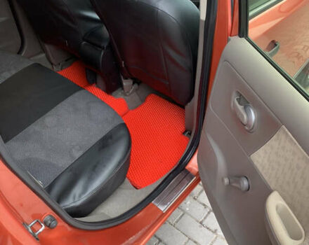 Красный Ниссан Ноут, объемом двигателя 1.6 л и пробегом 235 тыс. км за 5200 $, фото 11 на Automoto.ua