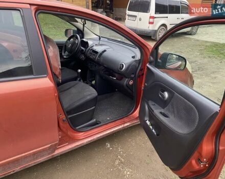 Червоний Ніссан Ноут, об'ємом двигуна 1.46 л та пробігом 230 тис. км за 2350 $, фото 3 на Automoto.ua
