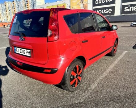 Красный Ниссан Ноут, объемом двигателя 1.6 л и пробегом 152 тыс. км за 5999 $, фото 1 на Automoto.ua