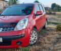 Красный Ниссан Ноут, объемом двигателя 1.6 л и пробегом 163 тыс. км за 5500 $, фото 1 на Automoto.ua