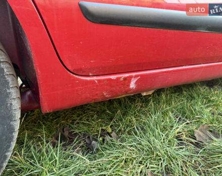 Красный Ниссан Ноут, объемом двигателя 1.39 л и пробегом 373 тыс. км за 2999 $, фото 5 на Automoto.ua