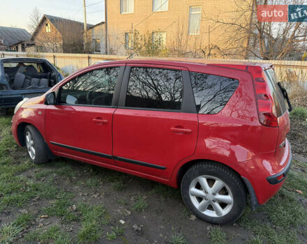 Красный Ниссан Ноут, объемом двигателя 1.39 л и пробегом 373 тыс. км за 2999 $, фото 3 на Automoto.ua