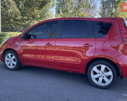 Красный Ниссан Ноут, объемом двигателя 1.6 л и пробегом 169 тыс. км за 6500 $, фото 3 на Automoto.ua