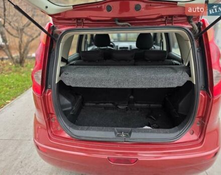 Красный Ниссан Ноут, объемом двигателя 1.4 л и пробегом 120 тыс. км за 3850 $, фото 8 на Automoto.ua