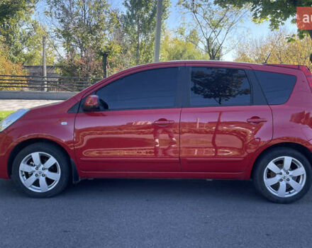 Красный Ниссан Ноут, объемом двигателя 1.6 л и пробегом 169 тыс. км за 6500 $, фото 4 на Automoto.ua