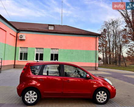 Красный Ниссан Ноут, объемом двигателя 1.6 л и пробегом 250 тыс. км за 6200 $, фото 5 на Automoto.ua