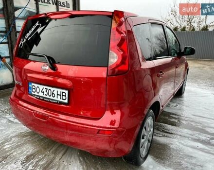 Красный Ниссан Ноут, объемом двигателя 1.6 л и пробегом 232 тыс. км за 5250 $, фото 1 на Automoto.ua