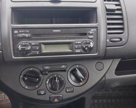 Красный Ниссан Ноут, объемом двигателя 1.39 л и пробегом 119 тыс. км за 3500 $, фото 4 на Automoto.ua