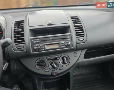 Червоний Ніссан Ноут, об'ємом двигуна 1.39 л та пробігом 120 тис. км за 3500 $, фото 14 на Automoto.ua