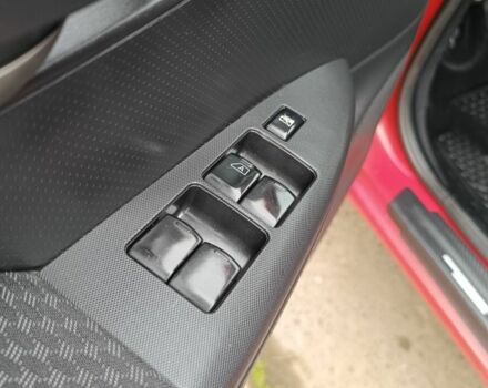 Красный Ниссан Ноут, объемом двигателя 1.4 л и пробегом 273 тыс. км за 4300 $, фото 19 на Automoto.ua