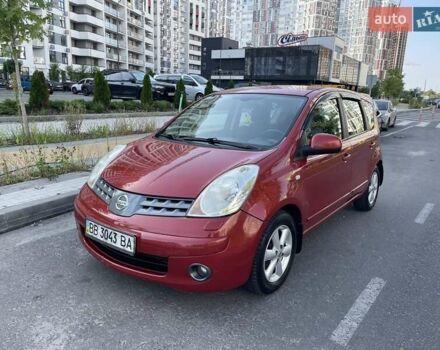 Красный Ниссан Ноут, об'ємом двигуна 1.6 л та пробігом 190 тис. км за 7500 $, фото 2 на Automoto.ua