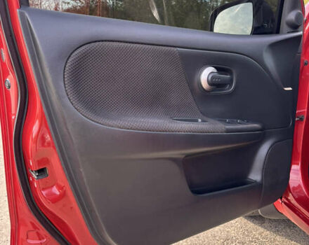 Ниссан Ноут 2008 в Киеве на Automoto.ua Красный Ниссан Ноут, объемом двигателя 1.6 л и пробегом 260 тыс. км за 5250 $, фото 30 на Automoto.ua