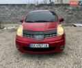 Красный Ниссан Ноут, объемом двигателя 1.46 л и пробегом 300 тыс. км за 4999 $, фото 1 на Automoto.ua