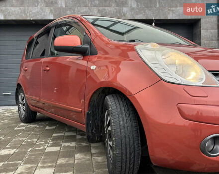 Червоний Ніссан Ноут, об'ємом двигуна 1.6 л та пробігом 142 тис. км за 7000 $, фото 6 на Automoto.ua