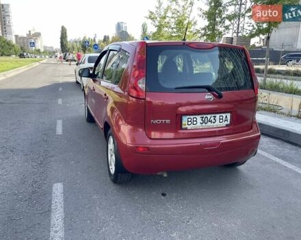 Красный Ниссан Ноут, об'ємом двигуна 1.6 л та пробігом 190 тис. км за 7500 $, фото 4 на Automoto.ua