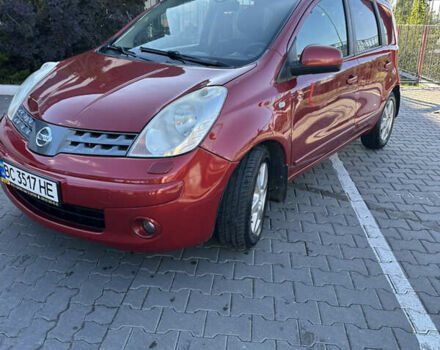 Червоний Ніссан Ноут, об'ємом двигуна 1.6 л та пробігом 230 тис. км за 6100 $, фото 3 на Automoto.ua