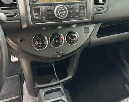 Ниссан Ноут 2008 в Киеве на Automoto.ua Красный Ниссан Ноут, объемом двигателя 1.6 л и пробегом 260 тыс. км за 5250 $, фото 37 на Automoto.ua