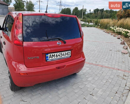 Червоний Ніссан Ноут, об'ємом двигуна 1.39 л та пробігом 182 тис. км за 5499 $, фото 2 на Automoto.ua