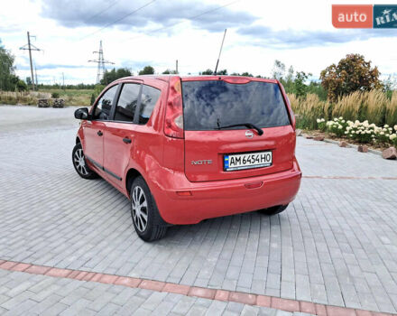 Червоний Ніссан Ноут, об'ємом двигуна 1.39 л та пробігом 182 тис. км за 5499 $, фото 5 на Automoto.ua