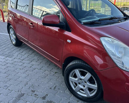 Червоний Ніссан Ноут, об'ємом двигуна 1.6 л та пробігом 230 тис. км за 6100 $, фото 2 на Automoto.ua