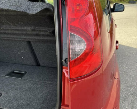 Ниссан Ноут 2008 в Киеве на Automoto.ua Красный Ниссан Ноут, объемом двигателя 1.6 л и пробегом 260 тыс. км за 5250 $, фото 25 на Automoto.ua