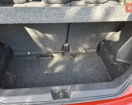 Красный Ниссан Ноут, объемом двигателя 1.6 л и пробегом 224 тыс. км за 5400 $, фото 6 на Automoto.ua