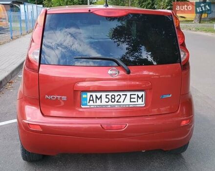 Ниссан Ноут 2009 в Житомире на Automoto.ua Красный Ниссан Ноут, объемом двигателя 1.39 л и пробегом 200 тыс. км за 5100 $, фото 6 на Automoto.ua