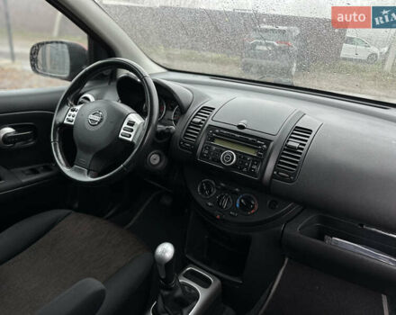 Красный Ниссан Ноут, объемом двигателя 1.39 л и пробегом 258 тыс. км за 6000 $, фото 42 на Automoto.ua