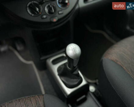 Красный Ниссан Ноут, объемом двигателя 1.39 л и пробегом 258 тыс. км за 6000 $, фото 28 на Automoto.ua