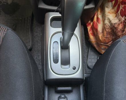 Ниссан Ноут 2010 в Житомире на Automoto.ua Красный Ниссан Ноут, объемом двигателя 1.6 л и пробегом 143 тыс. км за 7200 $, фото 9 на Automoto.ua