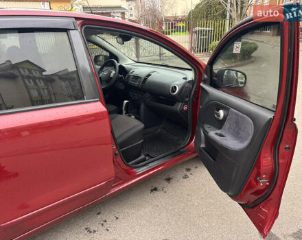 Червоний Ніссан Ноут, об'ємом двигуна 1.6 л та пробігом 193 тис. км за 6999 $, фото 22 на Automoto.ua
