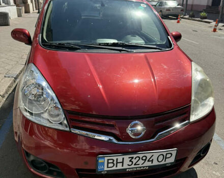 Красный Ниссан Ноут, объемом двигателя 1.5 л и пробегом 101 тыс. км за 10000 $, фото 5 на Automoto.ua
