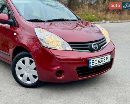 Червоний Ніссан Ноут, об'ємом двигуна 1.39 л та пробігом 139 тис. км за 5600 $, фото 67 на Automoto.ua